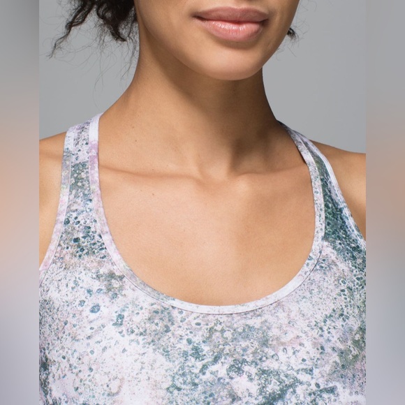 Lululemon Athletica Sugar Crush Multi Dye Cool Racerback Athletic Tank Top EUC - Picture 5 of 13